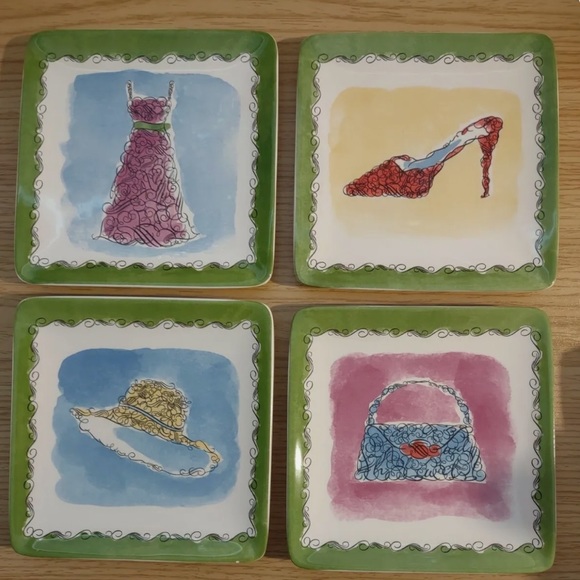 Pier 1 Other - Pier 1 Fashion set of four dessert plates
